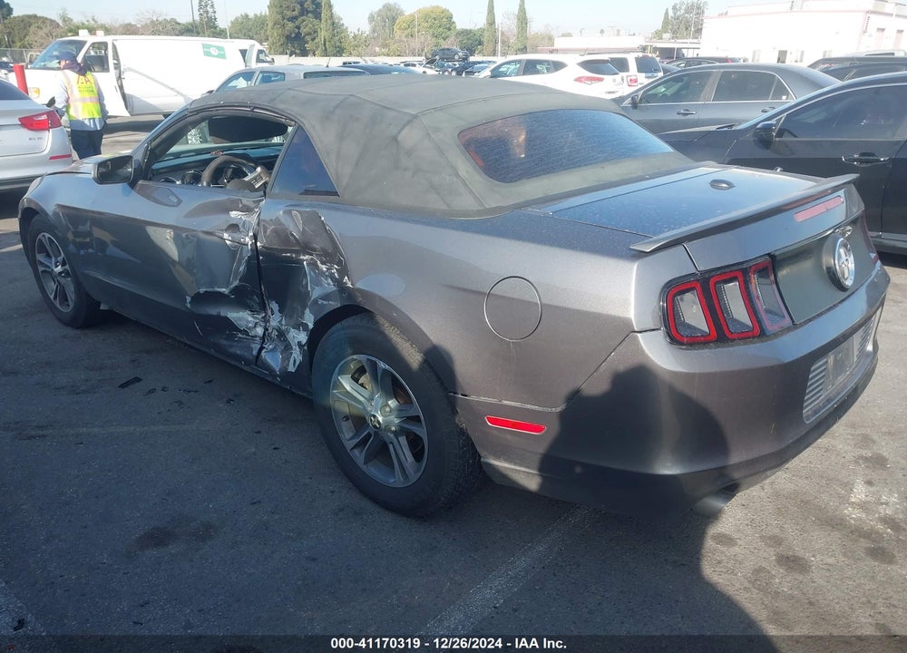 2014 FORD MUSTANG V6 PREMIUM VIN: 1ZVBP8EM2E5238129
