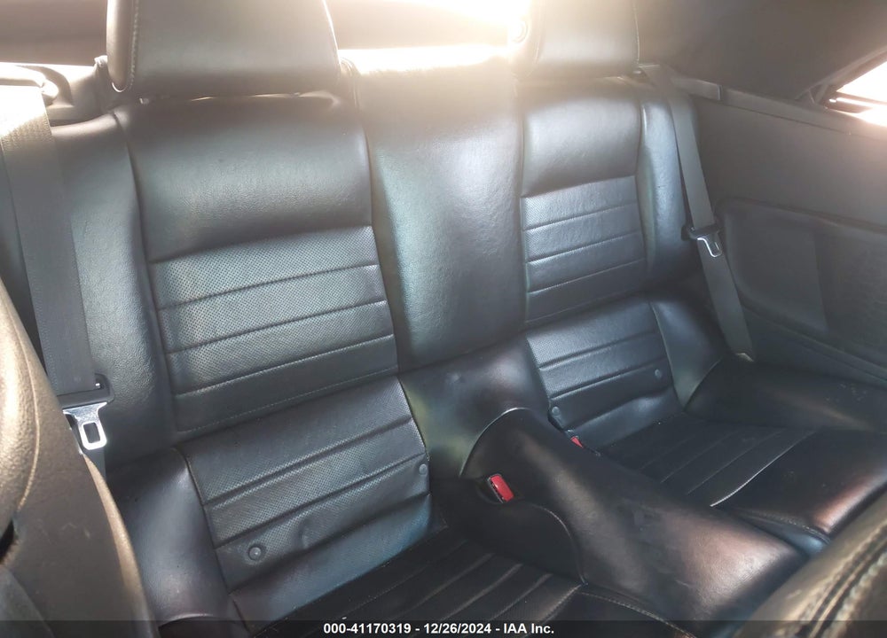2014 FORD MUSTANG V6 PREMIUM VIN: 1ZVBP8EM2E5238129