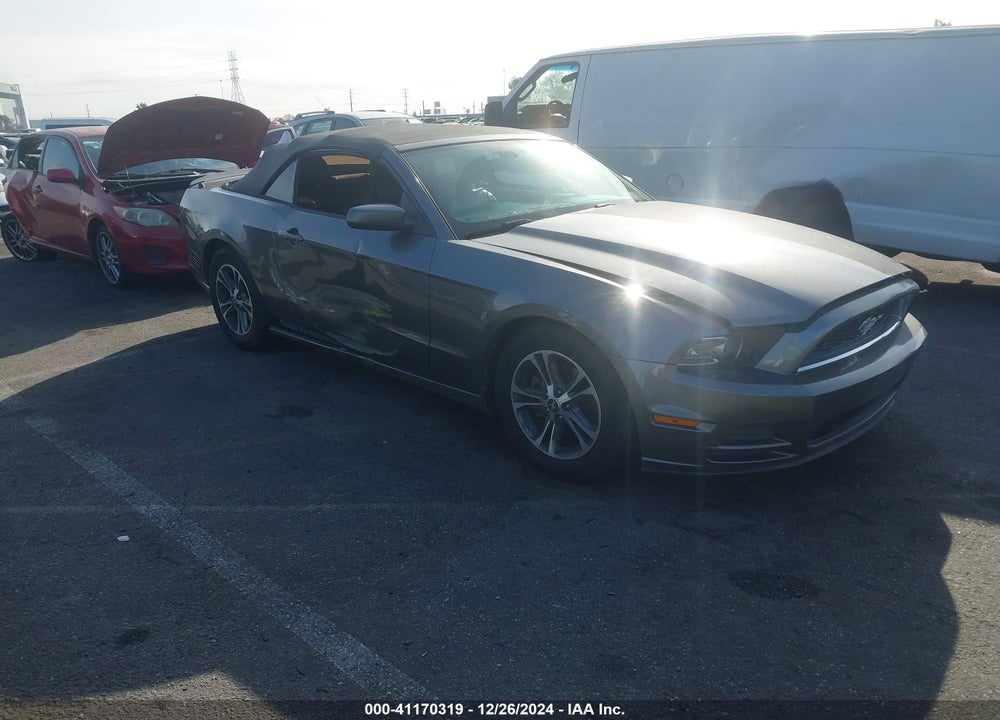 2014 FORD MUSTANG V6 PREMIUM VIN: 1ZVBP8EM2E5238129