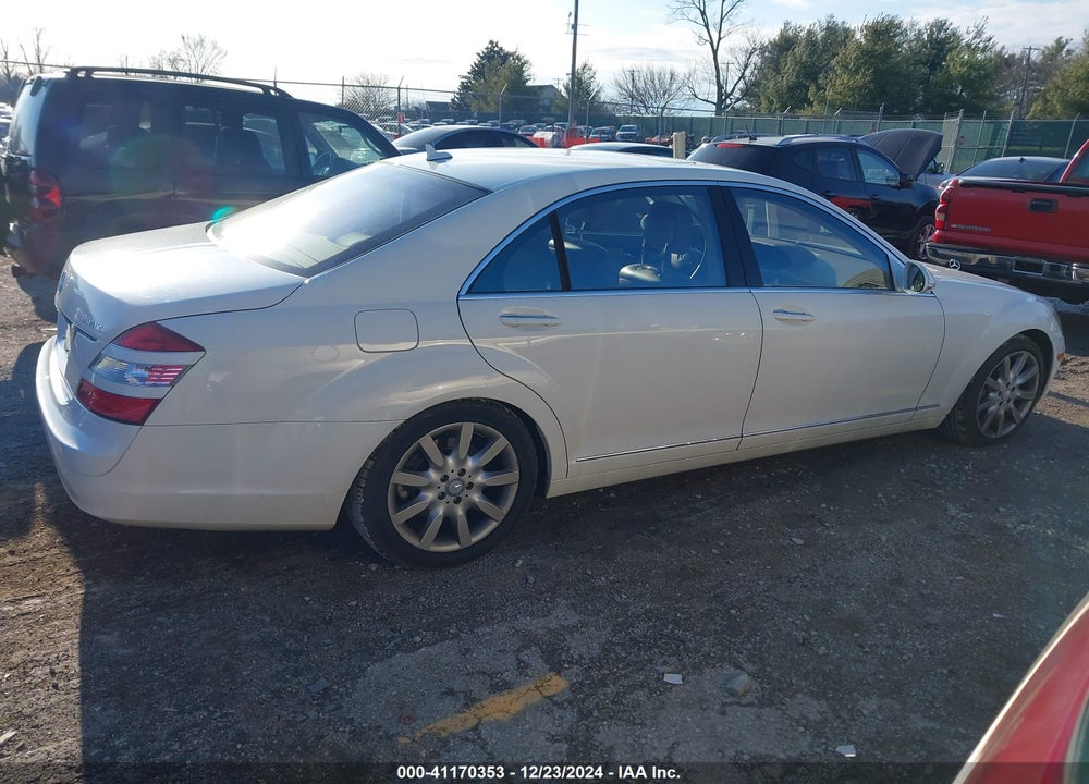2008 MERCEDES-BENZ S 550 4MATIC VIN: WDDNG86X78A189276
