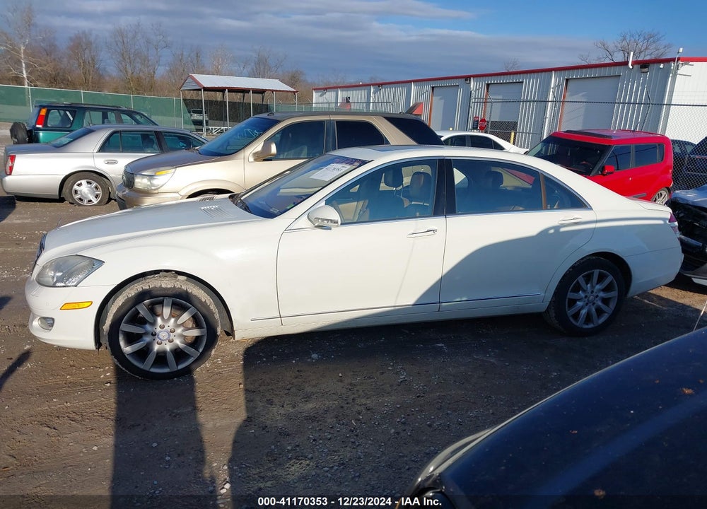 2008 MERCEDES-BENZ S 550 4MATIC VIN: WDDNG86X78A189276