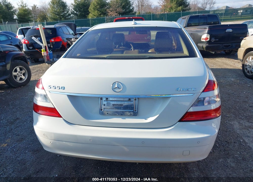2008 MERCEDES-BENZ S 550 4MATIC VIN: WDDNG86X78A189276