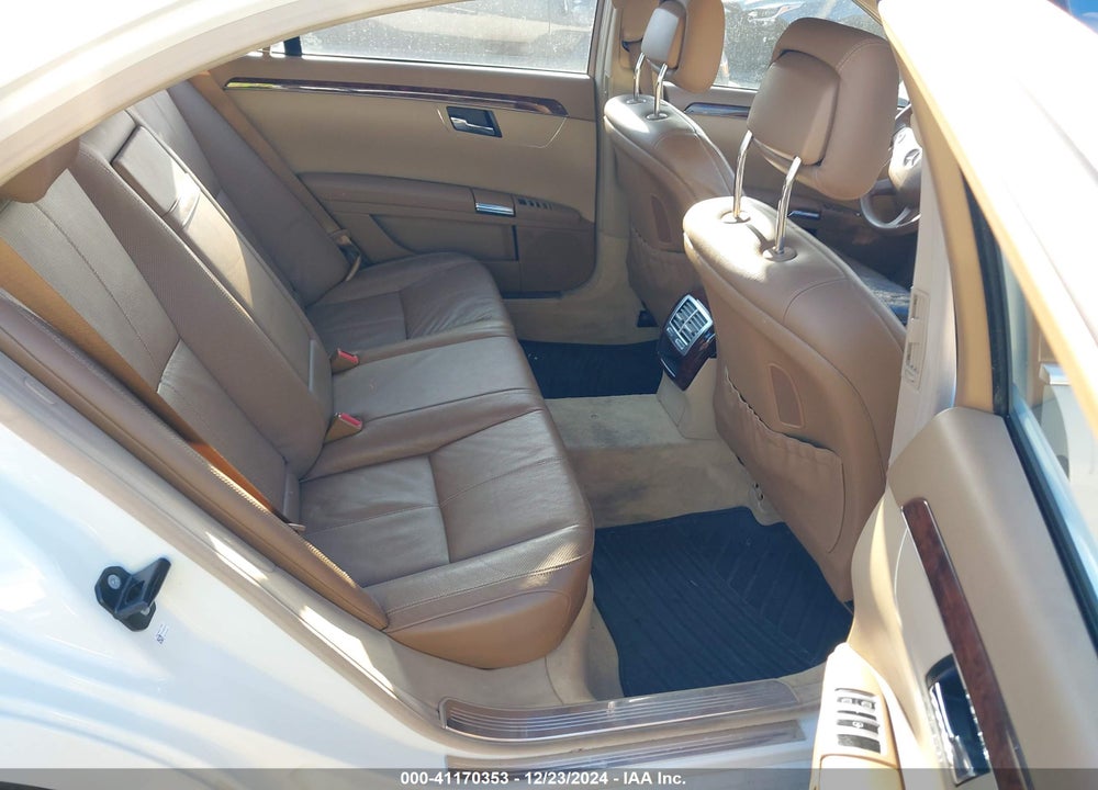 2008 MERCEDES-BENZ S 550 4MATIC VIN: WDDNG86X78A189276