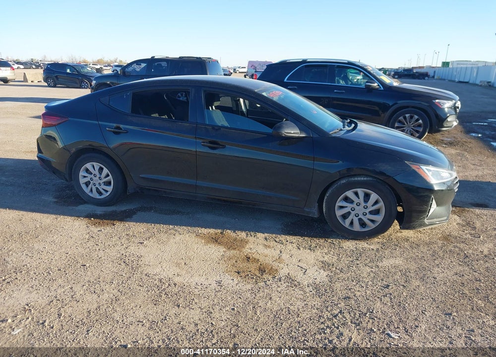 2019 HYUNDAI ELANTRA VIN: 5NPD74LF6KH418766
