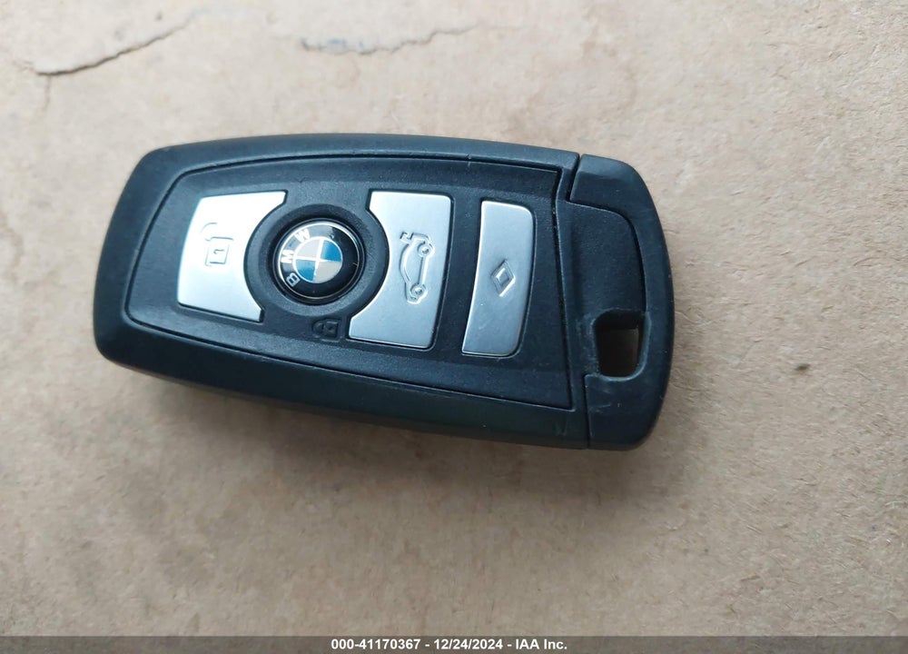 2011 BMW X3 VIN: 5UXWX5C50BL702409