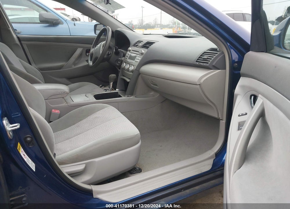 2011 TOYOTA CAMRY LE VIN: 4T1BF3EK6BU742364