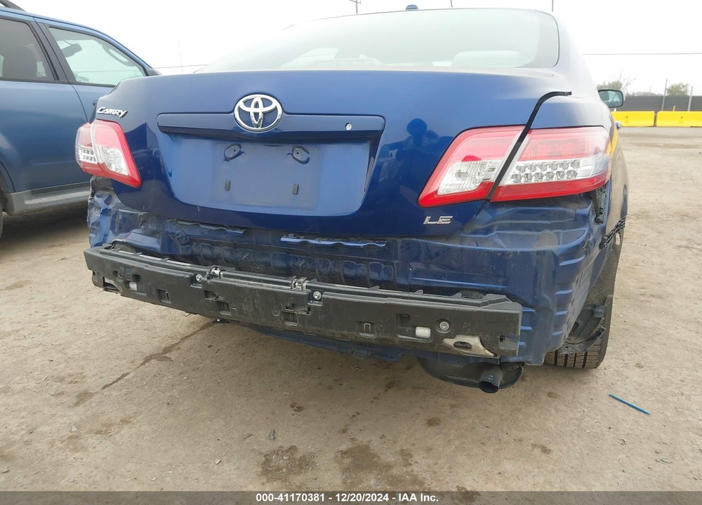 2011 TOYOTA CAMRY LE VIN: 4T1BF3EK6BU742364