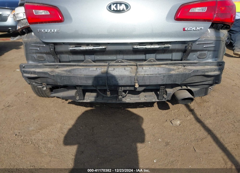 2016 KIA FORTE KOUP VIN: KNAFX6A85G5658937