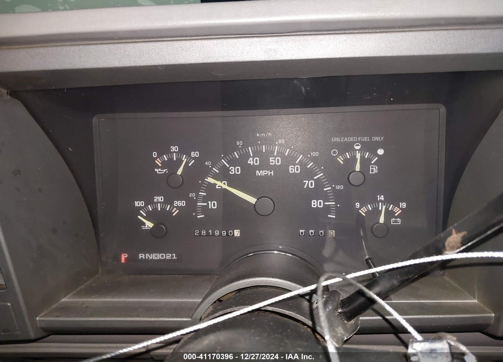 1993 GMC SIERRA K1500 VIN: 1GTEK14K6PE529709