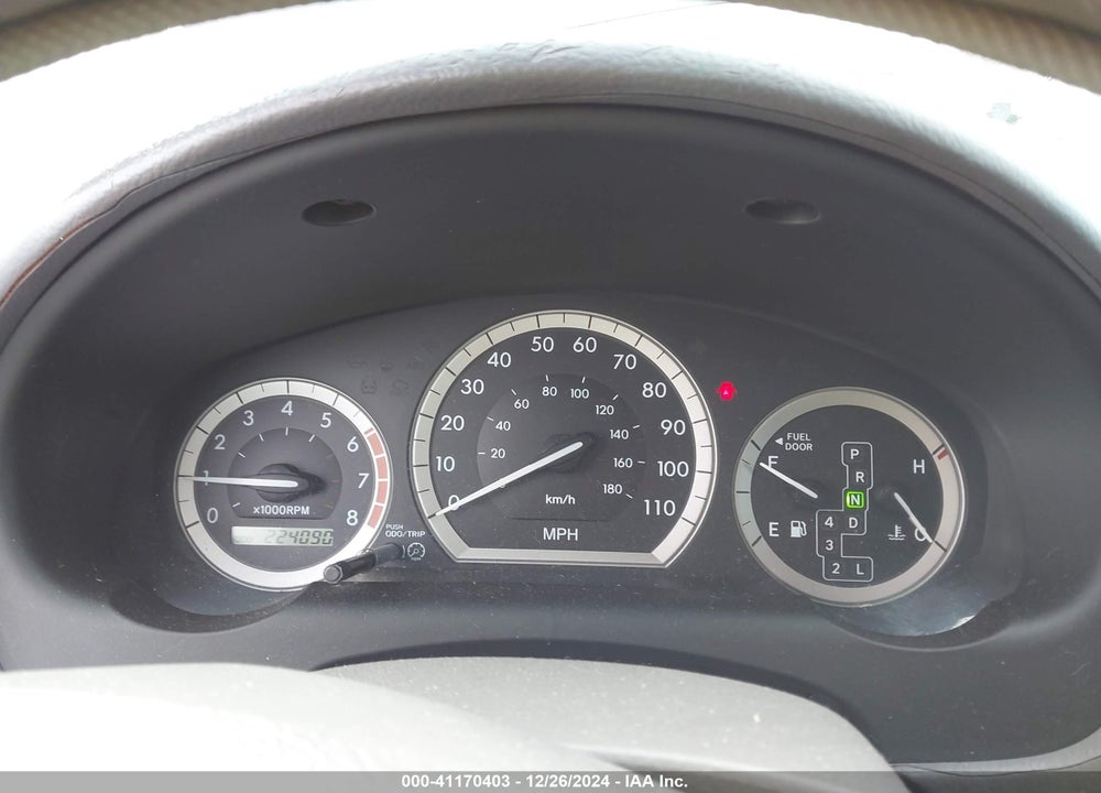 2005 TOYOTA SIENNA XLE VIN: 5TDZA22C55S227020