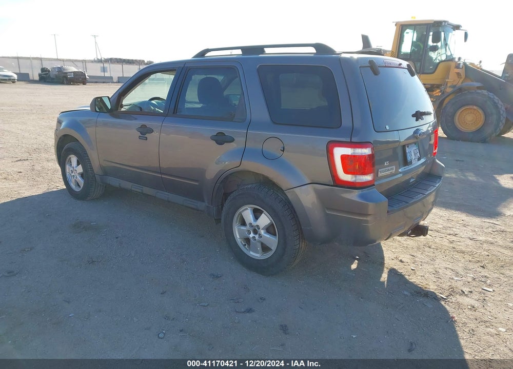 2010 FORD ESCAPE XLT VIN: 1FMCU9D70AKC78783
