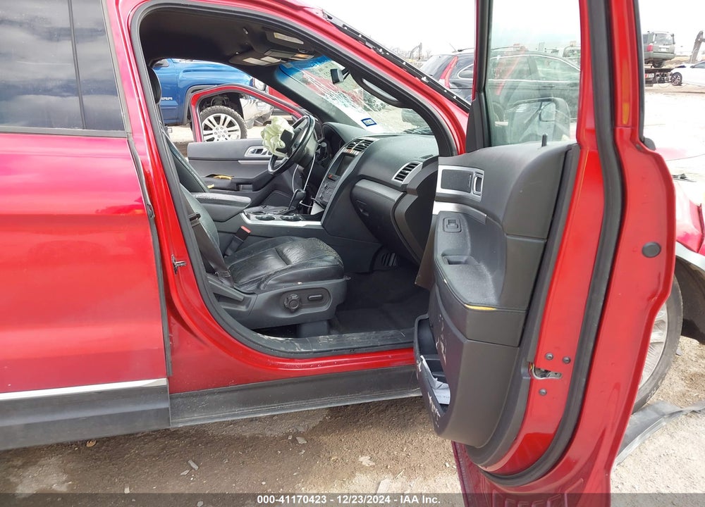 2012 FORD EXPLORER XLT VIN: 1FMHK7D85CGA82613