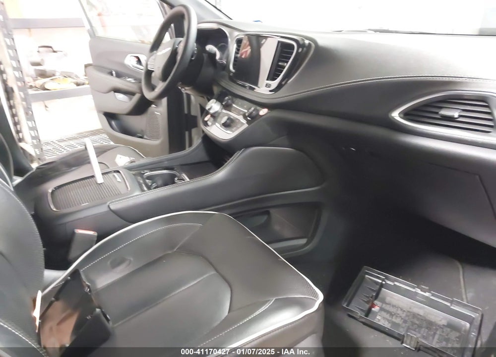 2022 CHRYSLER PACIFICA HYBRID LIMITED VIN: 2C4RC1S74NR173841