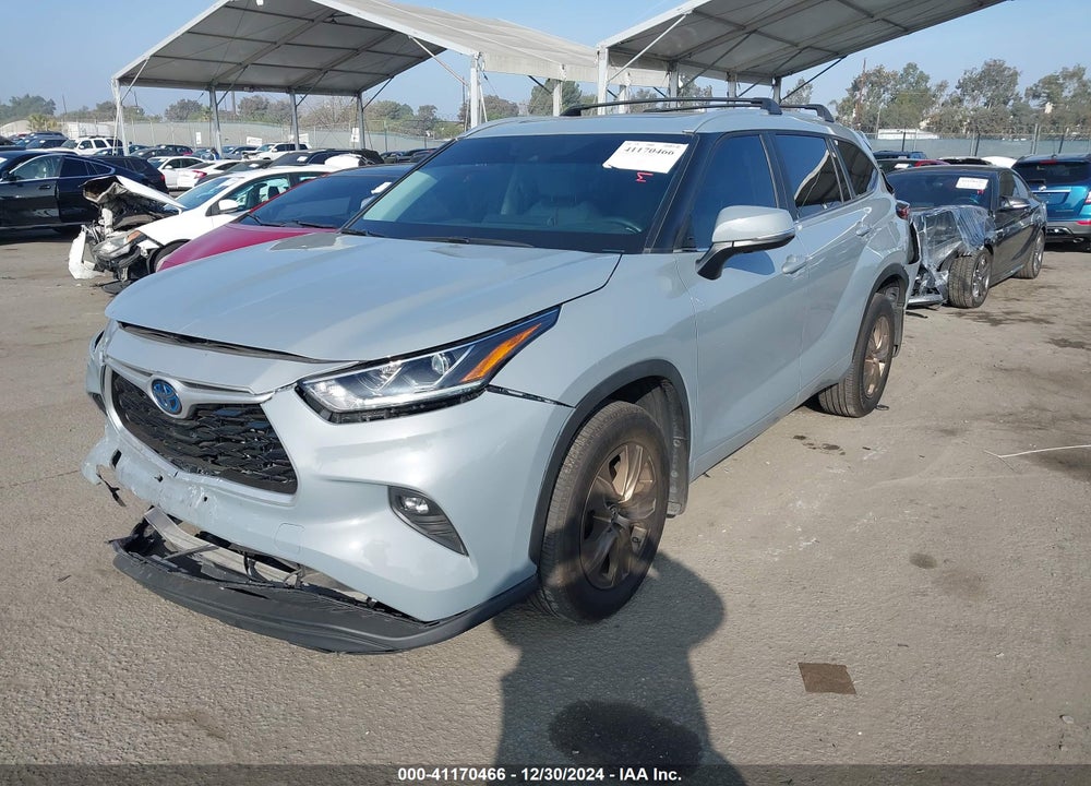 2023 TOYOTA HIGHLANDER HYBRID XLE BRONZE VIN: 5TDAARAH7PS527406