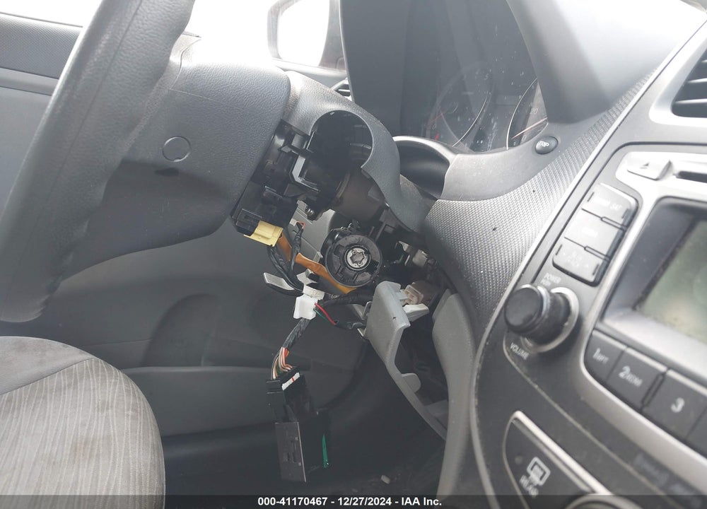 2017 HYUNDAI ACCENT VIN: KMHCT4AE5HU270749