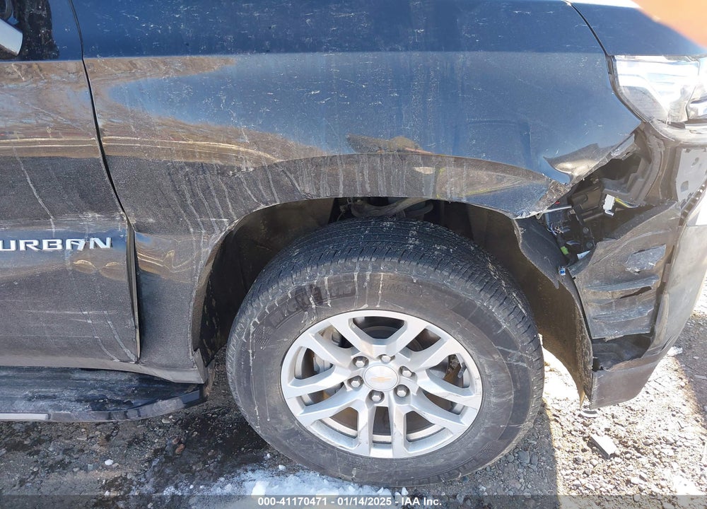 2024 CHEVROLET SUBURBAN 4WD LT VIN: 1GNSKCKD8RR253037