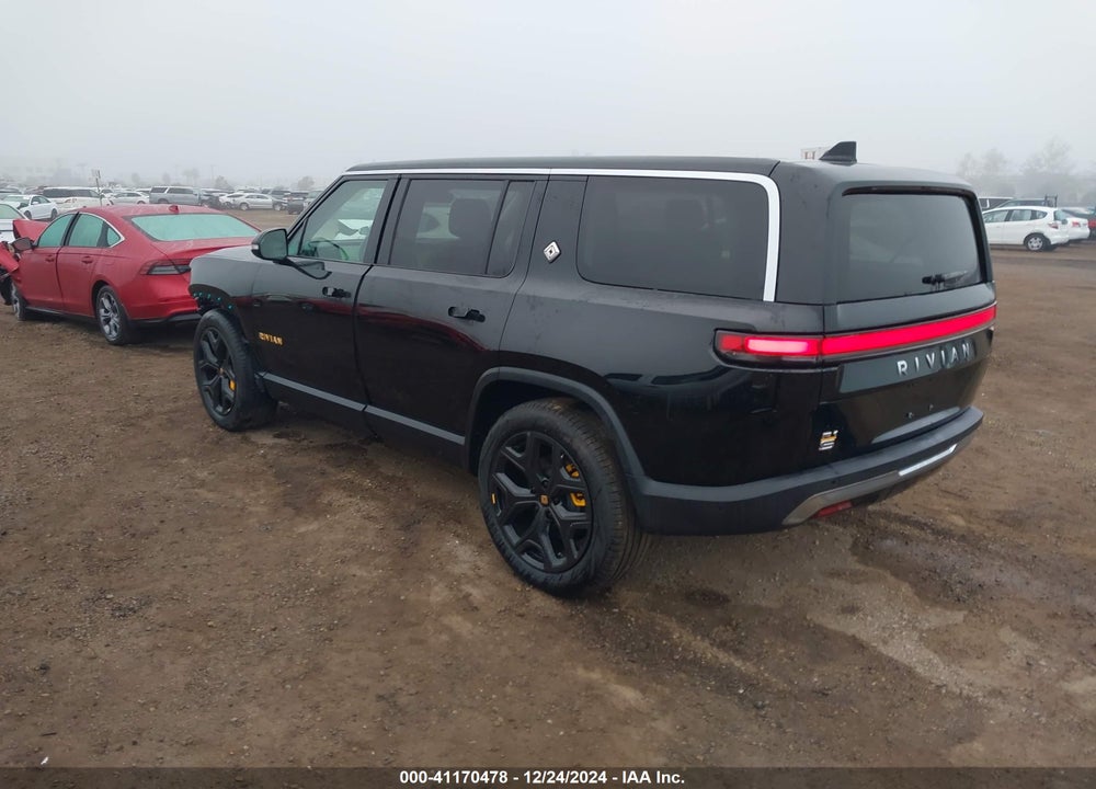 2024 RIVIAN R1S ADVENTURE QUAD MOTOR LARGE PACK VIN: 7PDSGABA1RN035557
