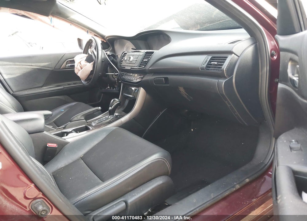 2017 HONDA ACCORD SPORT VIN: 1HGCR2F54HA241682