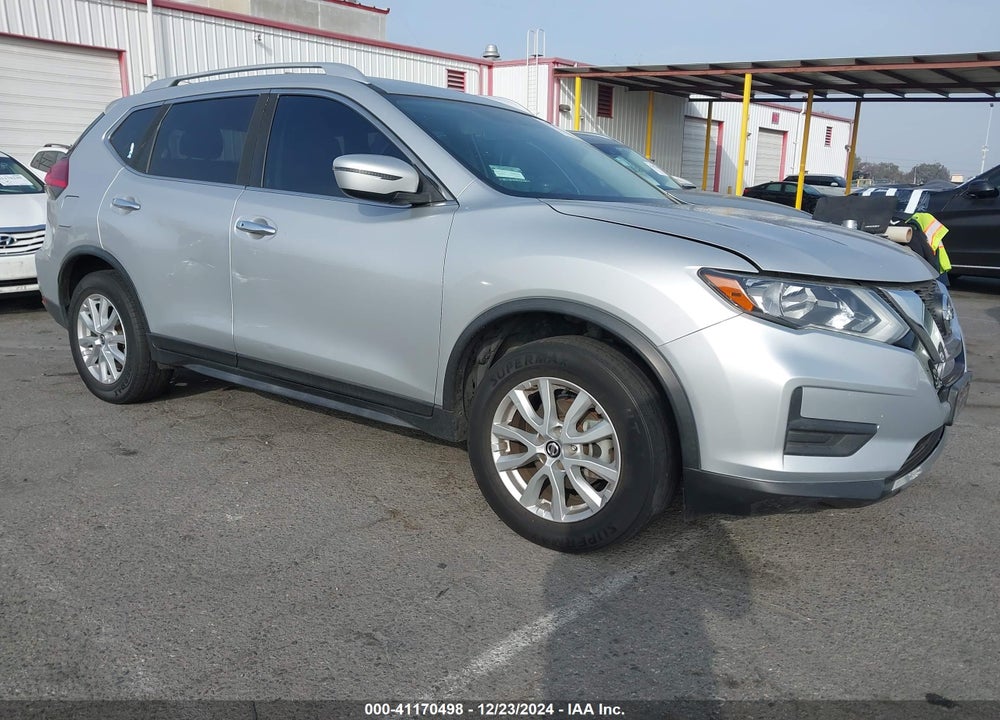 2017 NISSAN ROGUE SV VIN: JN8AT2MT4HW143218