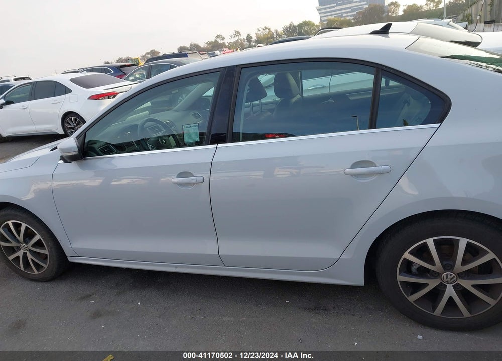 2017 VOLKSWAGEN JETTA VIN: 3VWDB7AJ2HM380007