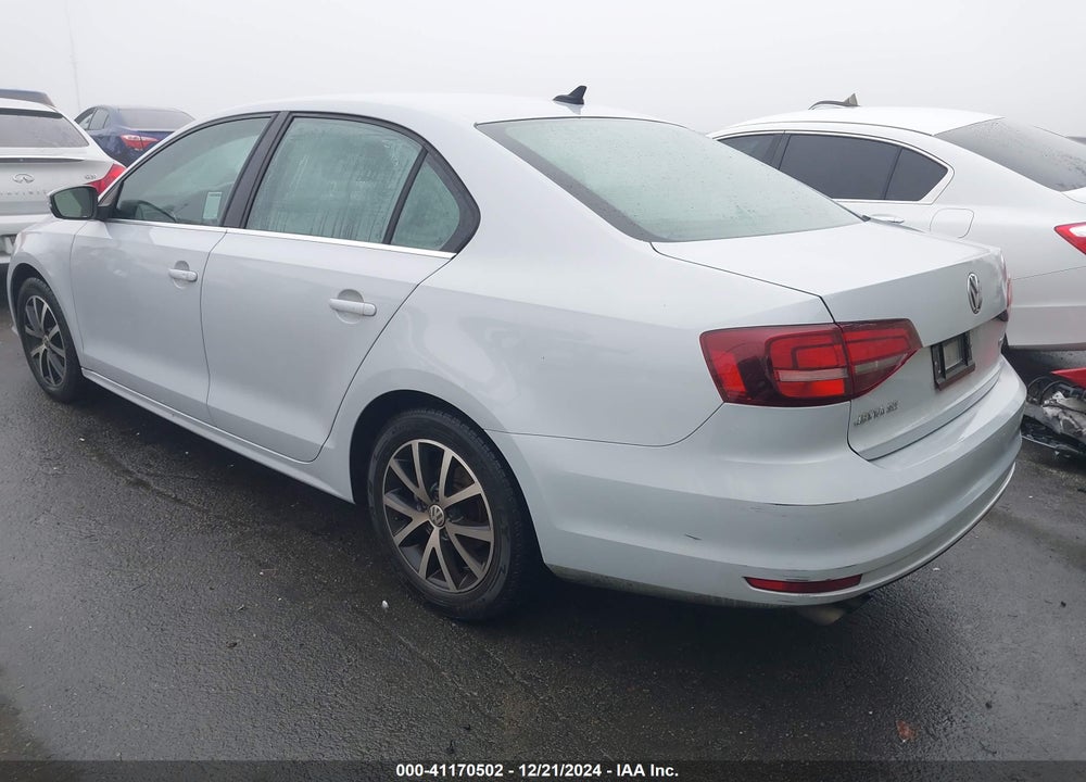 2017 VOLKSWAGEN JETTA VIN: 3VWDB7AJ2HM380007
