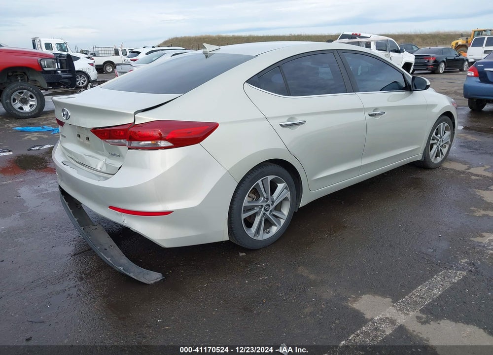 2017 HYUNDAI ELANTRA VIN: KMHD84LF7HU164735