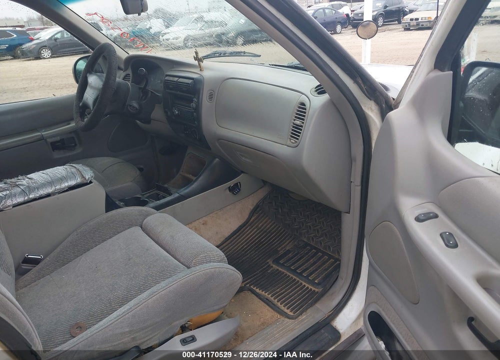 1996 FORD EXPLORER VIN: 1FMDU32X7TUC80803