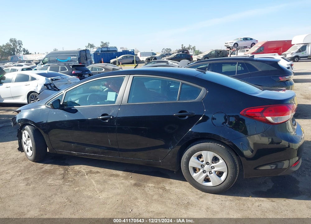 2018 KIA FORTE LX VIN: 3KPFL4A7XJE212322