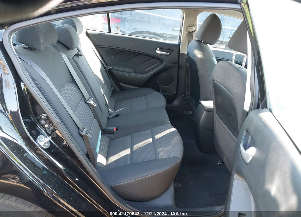 2018 KIA FORTE LX VIN: 3KPFL4A7XJE212322