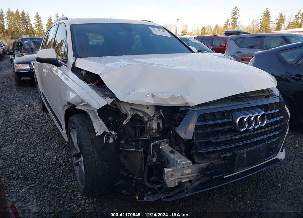 2018 AUDI Q7 3.0T PREMIUM VIN: WA1VAAF78JD037721