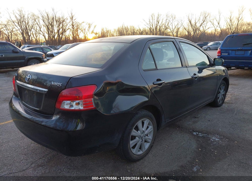 2009 TOYOTA YARIS VIN: JTDBT903091345812