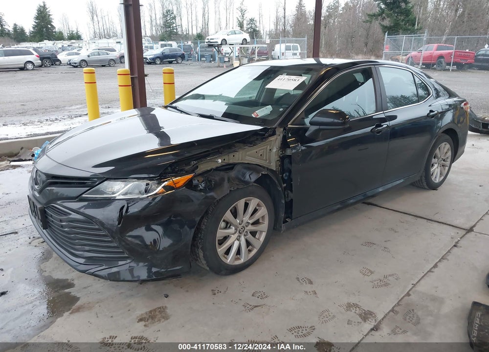 2020 TOYOTA CAMRY LE VIN: 4T1C11AKXLU949211