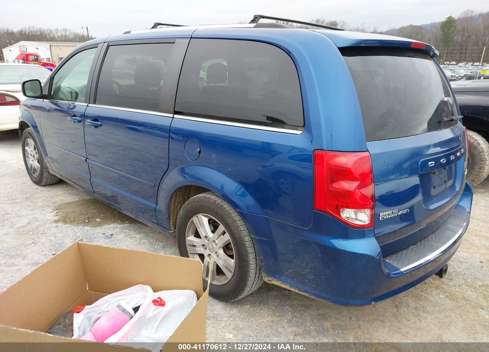 2011 DODGE GRAND CARAVAN CREW VIN: 2D4RN5DG5BR792025