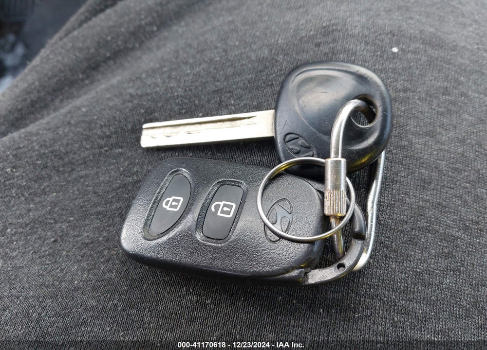 2013 HYUNDAI ACCENT GLS VIN: KMHCT4AE1DU403789