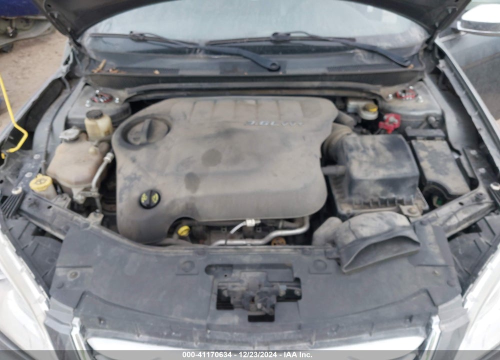 2013 CHRYSLER 200 VIN: 1C3CCBCG8DN711905
