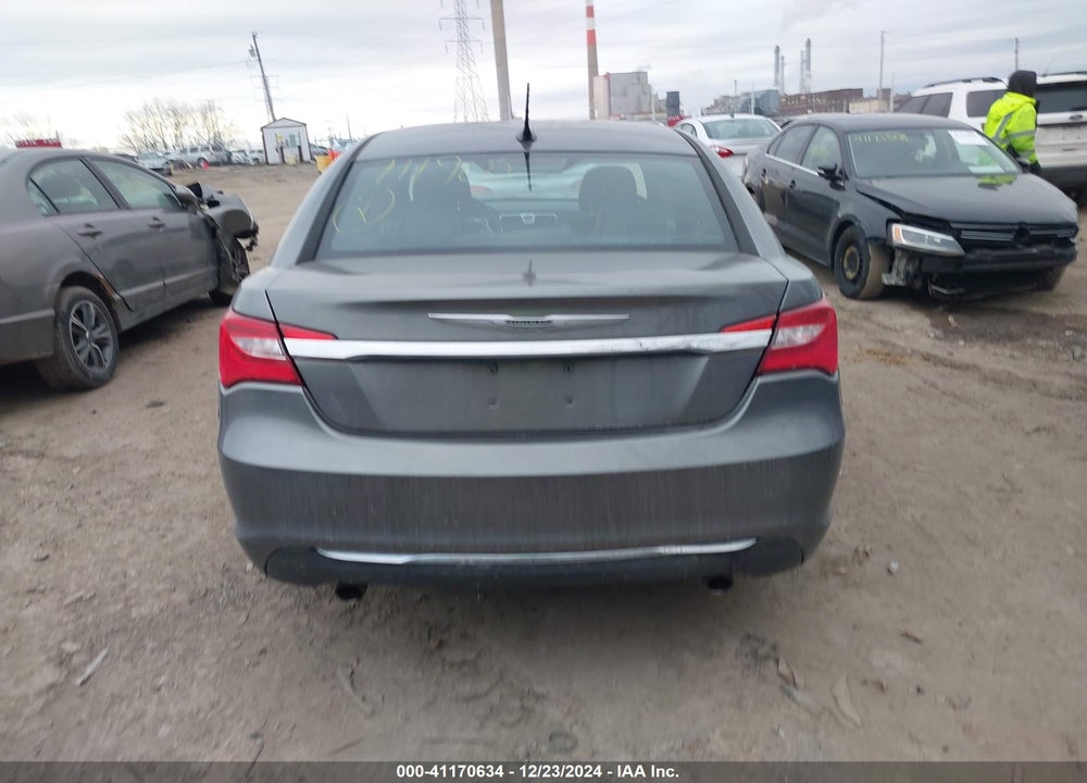 2013 CHRYSLER 200 VIN: 1C3CCBCG8DN711905