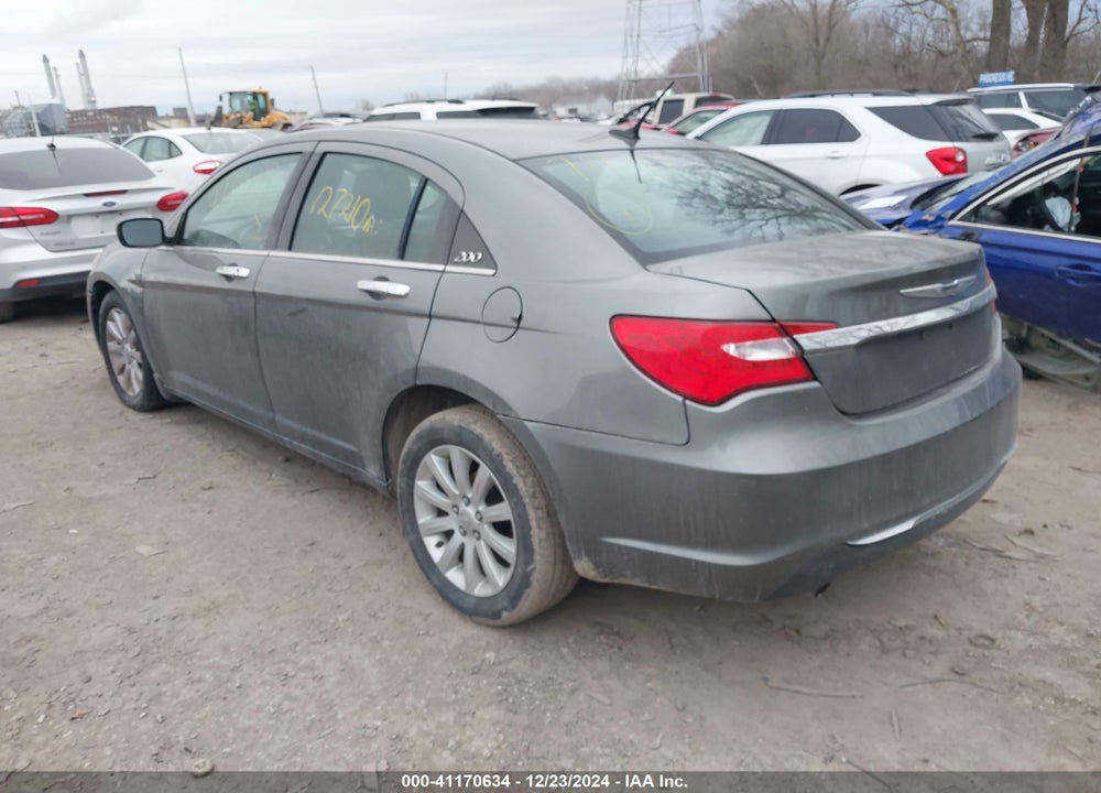 2013 CHRYSLER 200 VIN: 1C3CCBCG8DN711905