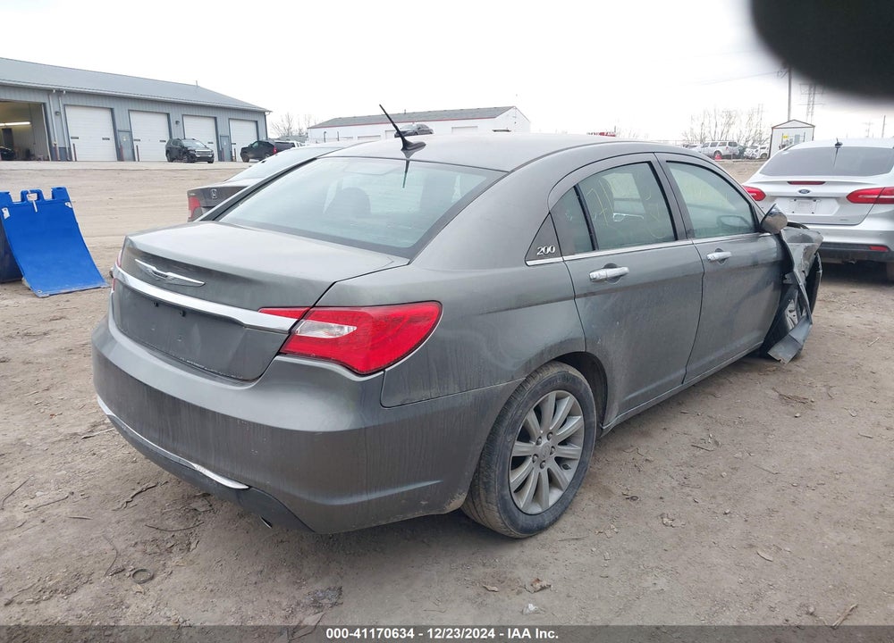2013 CHRYSLER 200 VIN: 1C3CCBCG8DN711905