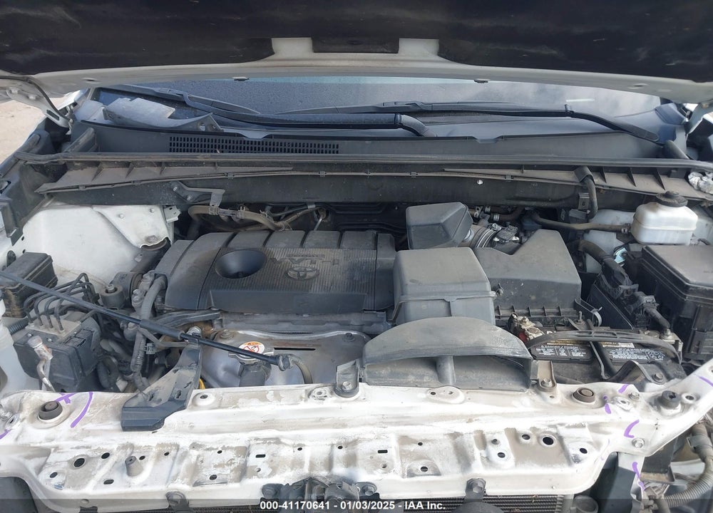 2019 TOYOTA HIGHLANDER LE VIN: 5TDZARFH7KS059312