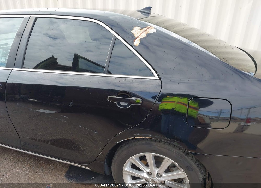 2012 TOYOTA CAMRY VIN: 4T1BK1FK3CU521384