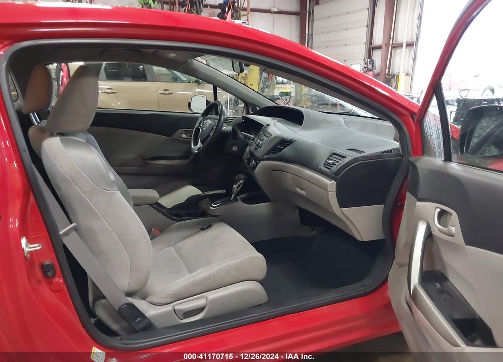 2012 HONDA CIVIC VIN: 2HGFG3B57CH555562
