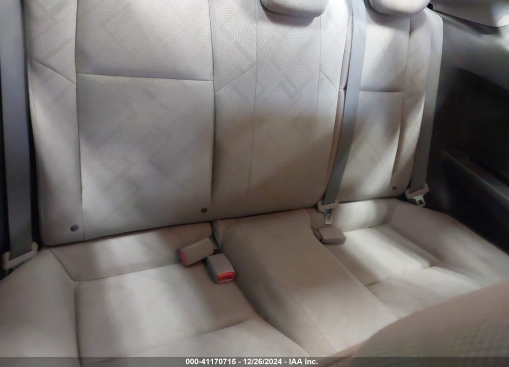 2012 HONDA CIVIC VIN: 2HGFG3B57CH555562
