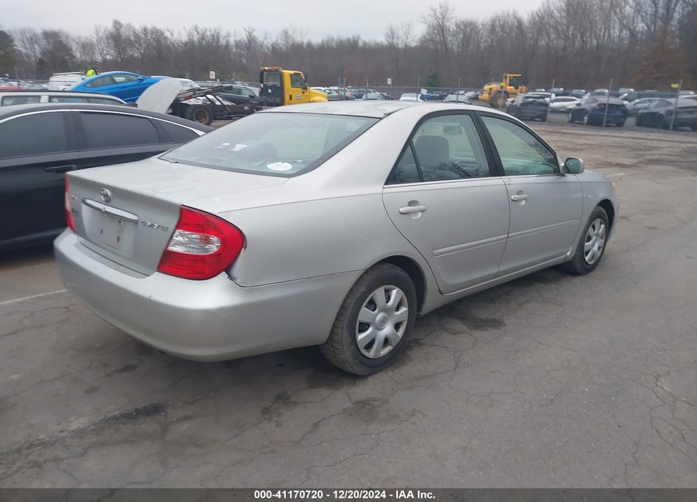 2002 TOYOTA CAMRY LE VIN: 4T1BE32K32U500073