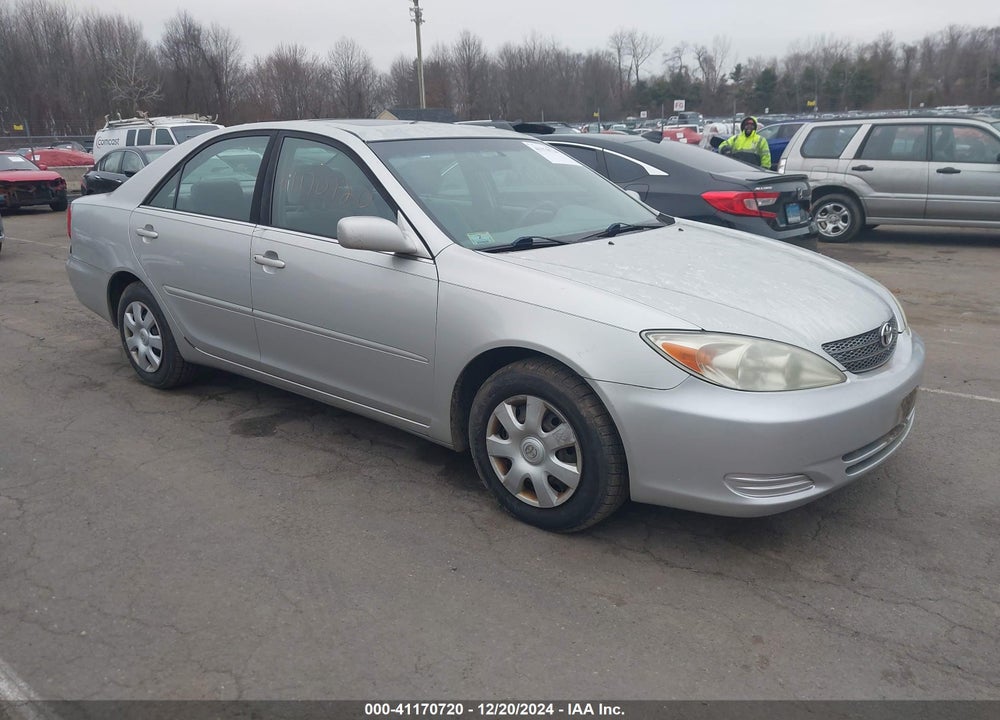 2002 TOYOTA CAMRY LE VIN: 4T1BE32K32U500073