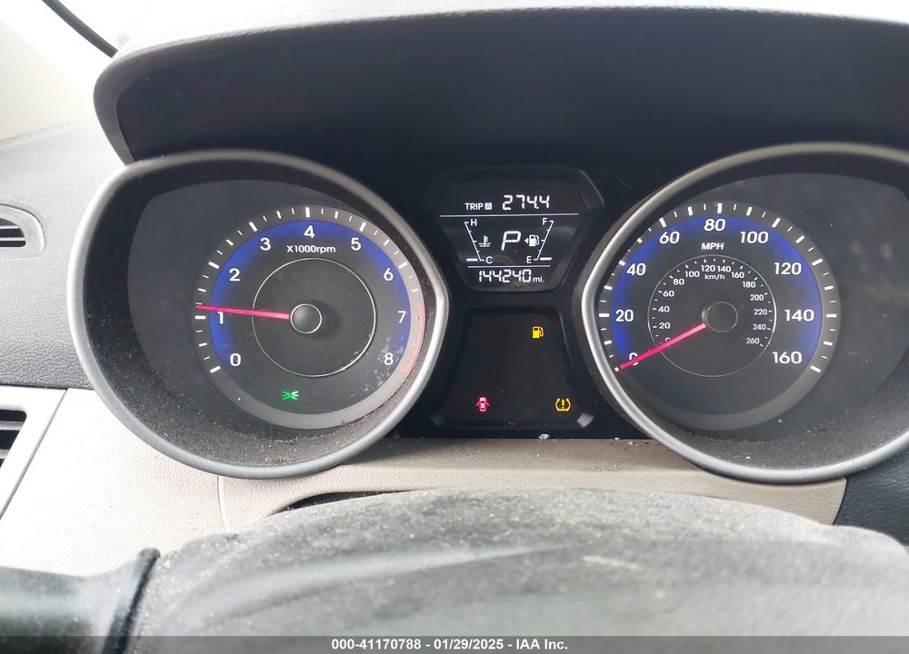 2016 HYUNDAI ELANTRA VIN: KMHDH4AE3GU518694