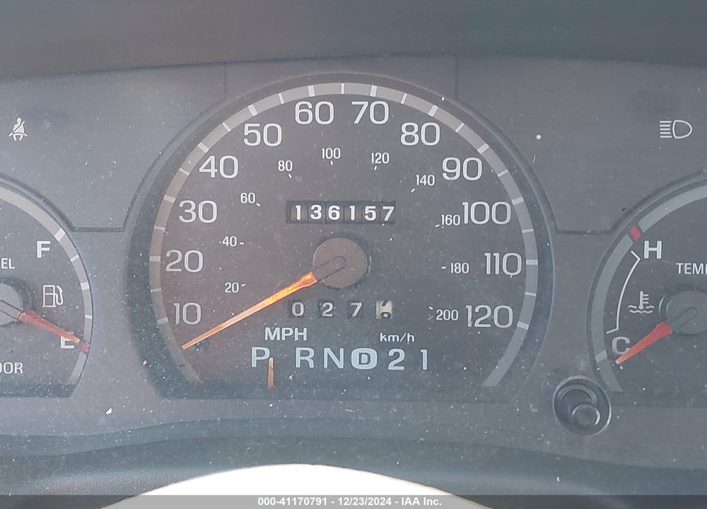1999 FORD CROWN VICTORIA LX VIN: 2FAFP74WXXX132732