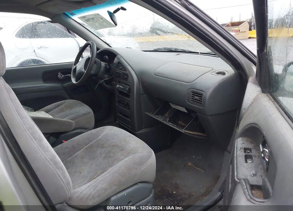 2001 NISSAN QUEST GXE VIN: 4N2ZN15T41D804567