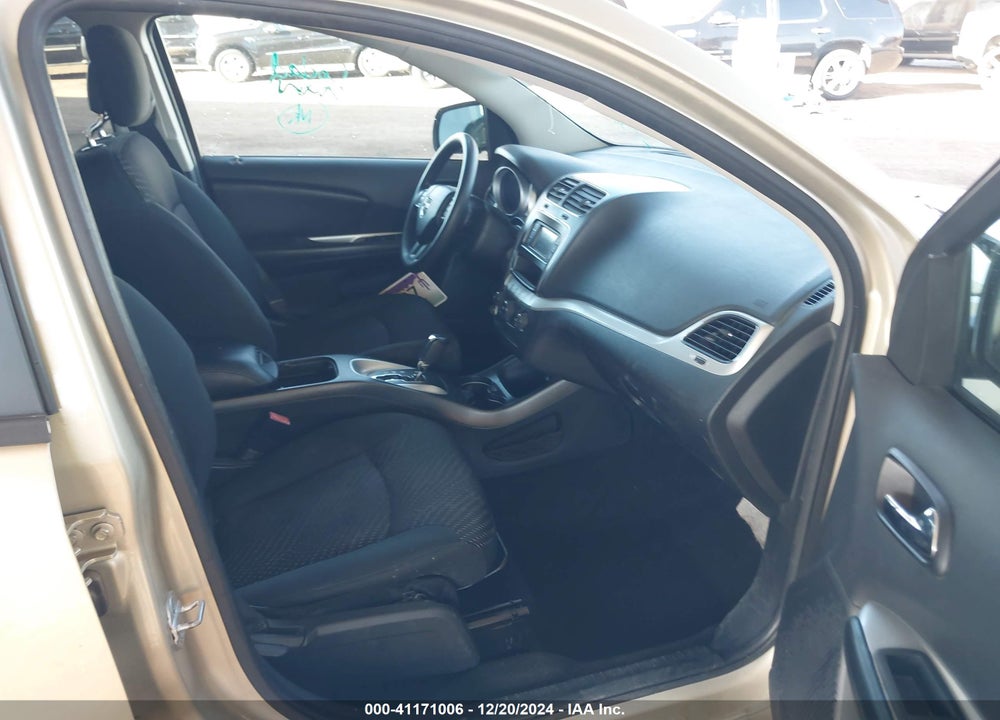 2011 DODGE JOURNEY MAINSTREET VIN: 3D4PH1FG9BT565289