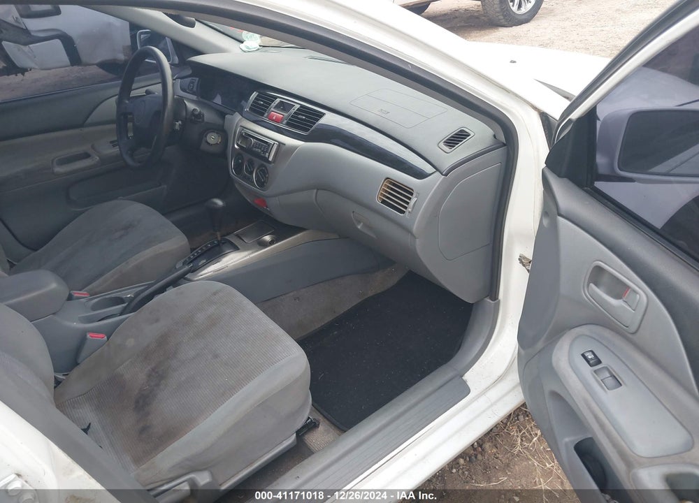 2005 MITSUBISHI LANCER ES VIN: JA3AJ26E55U026382