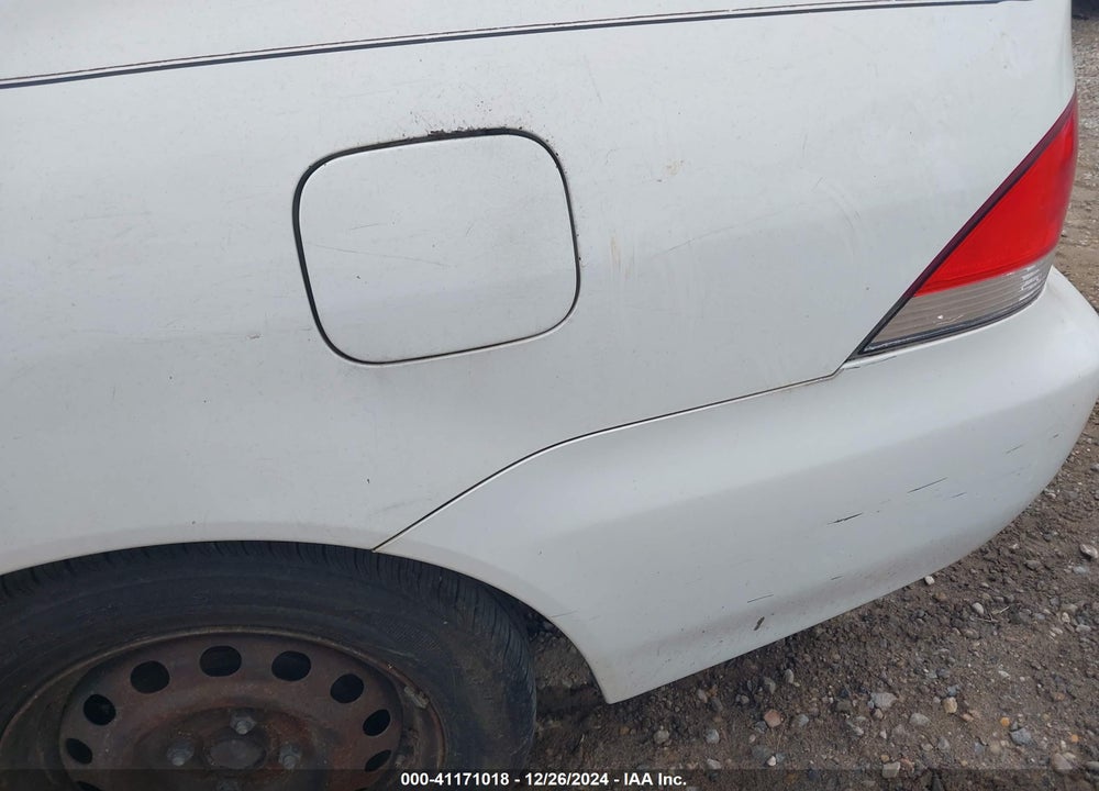 2005 MITSUBISHI LANCER ES VIN: JA3AJ26E55U026382